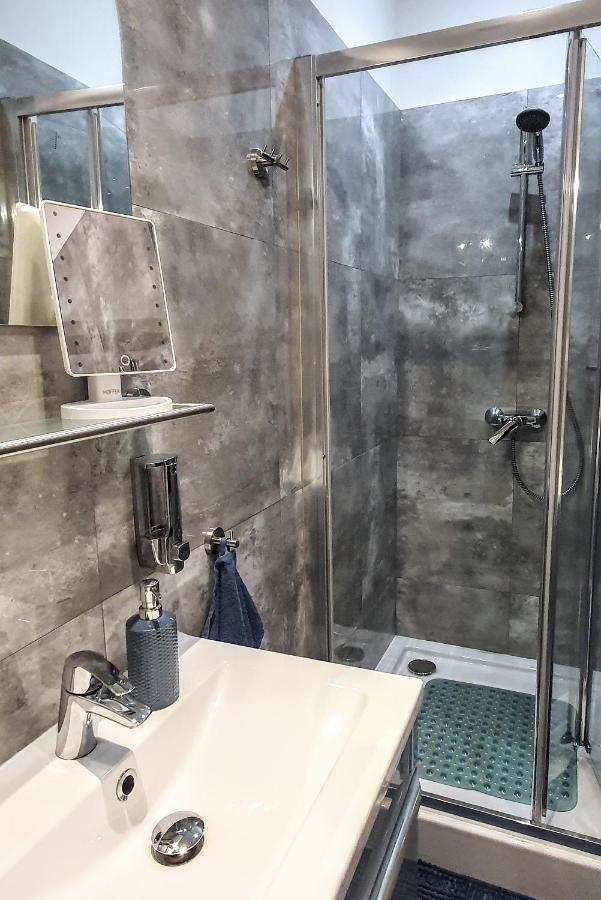 Gaj Apartment - Air Condition, Free Parking Krakow Dış mekan fotoğraf